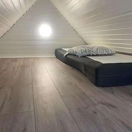 Gard Bed & Breakfast *